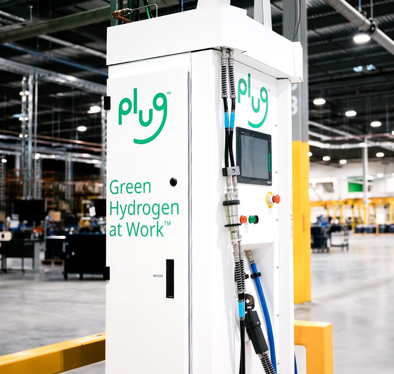 Dispensing hydrogen fuel