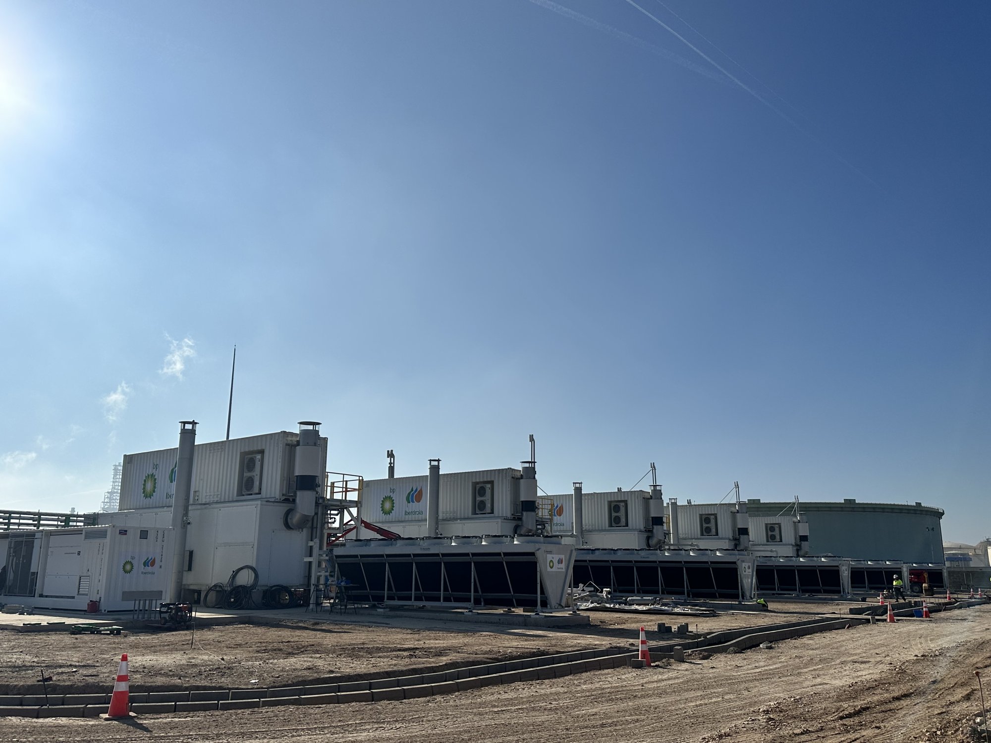 Containerized electrolyzers deployed at a refinery